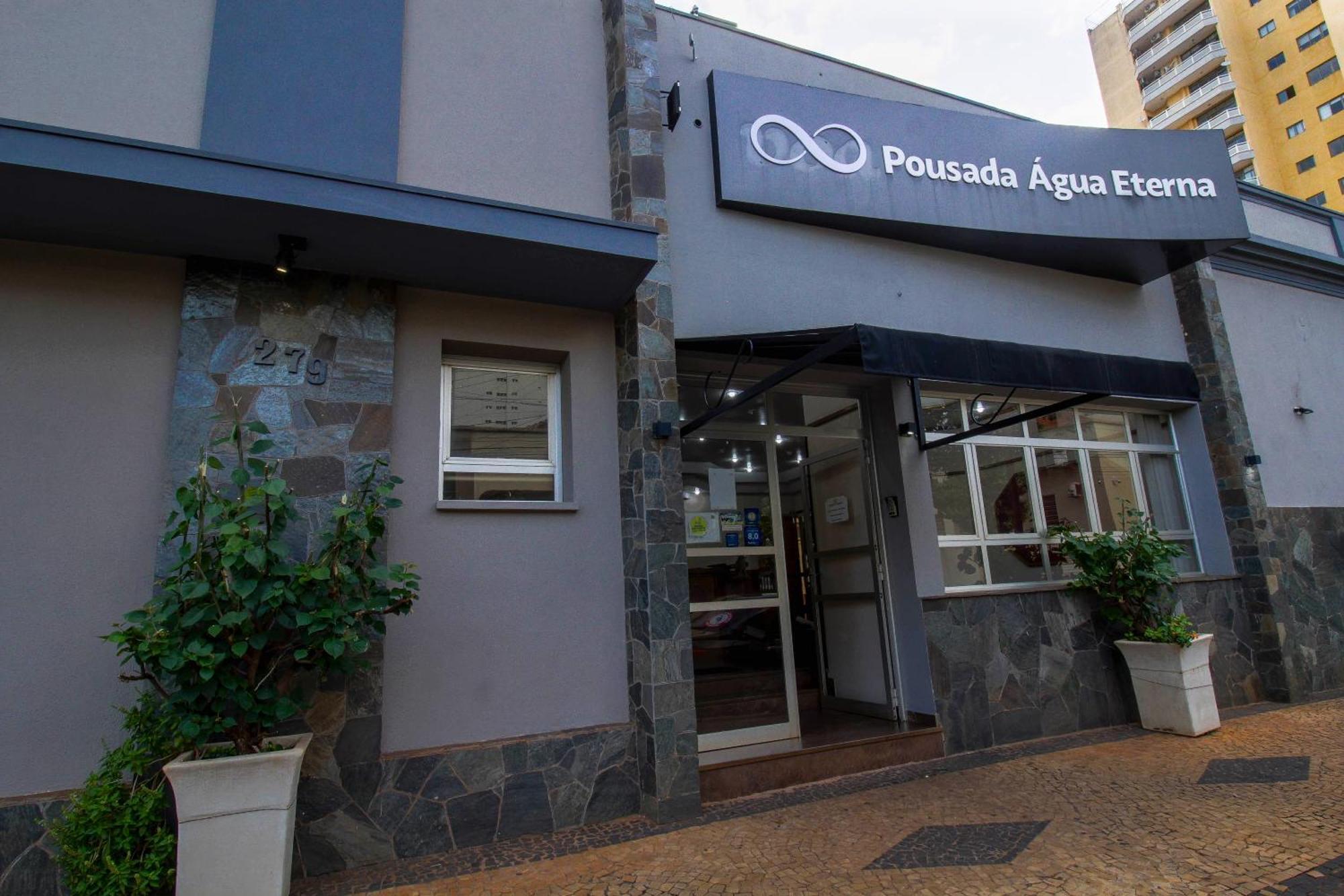 Pousada Agua Eterna - Proximo Ao Museu De Cera, Hot Beach E Thermas Dos Laranjais Олимпия Экстерьер фото